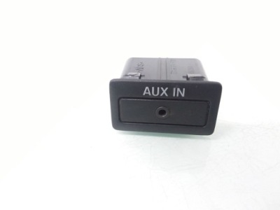 2009 mazda 6 разъём aux td1166dfx5700 фото №1