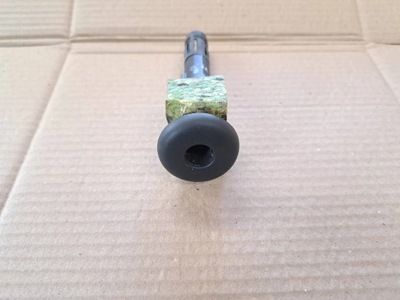 Vw t5 t6 блокировка направляющая подголовник фото №1