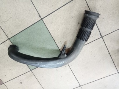 Volvo v50 2.4 d 06r труба интеркулер 30741210 фото №1