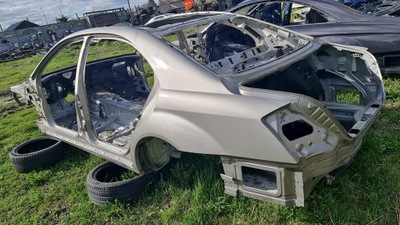 MERCEDES S W221 221 LONG 63 AMG CUARTO IZQUIERDO PARTE TRASERA IZQUIERDA PARTE TRASERA ALA  