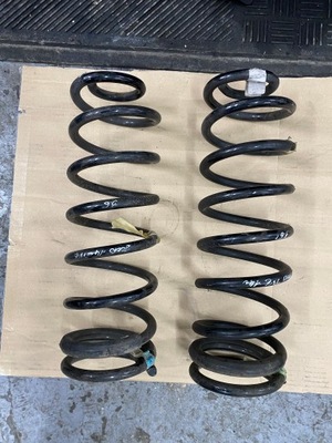 Пружина підвіска задня dodge ram iv 4 09-18 p05154646aa фото №1