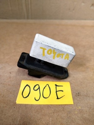REZYSTOR OPORNICA DMUCHAWY TOYOTA COROLLA E11