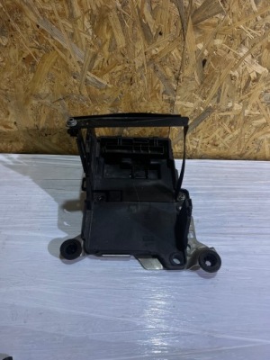 Основание кронштейн аккумулятор ford kuga mk3 фото №1