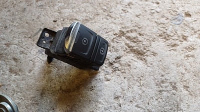 Renault arkana переключатель тормоза ручного фото №1