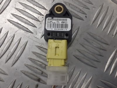 Датчик удара kia rio ii 95920-2f100 фото №1