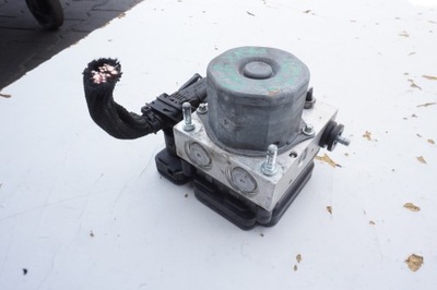 Насос abs a0004313900 mercedes gla x156 2.2 cdi фото №1