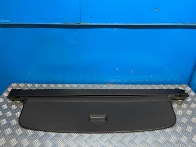 Audi a4 b9 kombi шторка багажника 8w9863553 фото №1