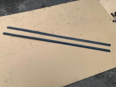 Молдинг поріг накладка поріг права ліва jetta v sedan оригінал фото №1