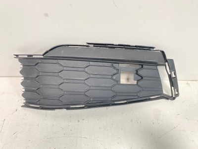 Решітка радіатора решітка бампера ліва skoda kamiq 658 фото №1