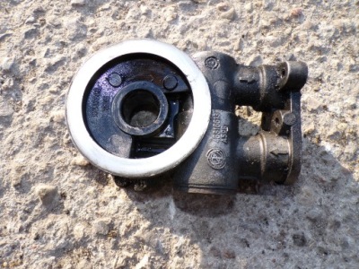 Основание трубопровод радиатора масла alfa romeo 147 156 gt 1.9 16v 46816613 фото №1