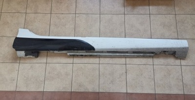 Volvo v40 молдинг порог порог правая накладка heico фото №1