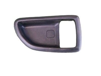 82622-3e000 рамка ручка внутрішньої правий перед задня kia sorento i 04-09 eu фото №1