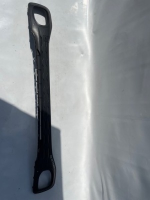 Решітка радіатора середня решітка бампера перед передня vw t-cross 2gm853677 фото №1