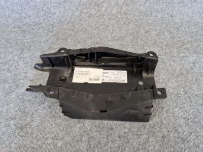 Mercedes 213 a2133520300 защита рычага задняя оригинальный номер фото №1