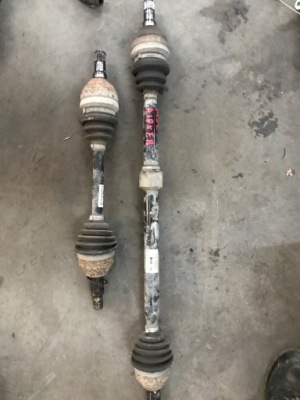 Opel insignia 1.8 приводной вал левая короткий 13228195 ak фото №1