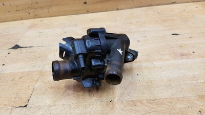 Патрубок корпус термостата mercedes w246 фото №1