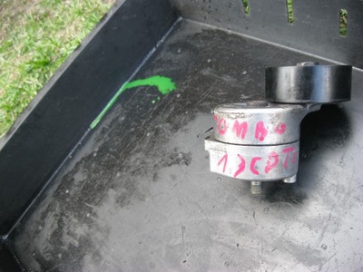 Натяжитель ремень combo 1.3 cdti фото №1