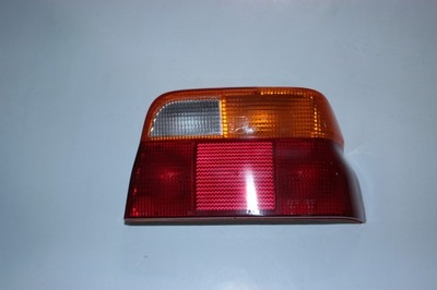 FARO PARTE TRASERA DERECHA FORD ESCORT V (AAL, ABL)  