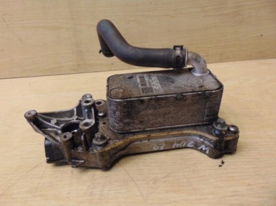 Радіатор оливи основа mercedes w204 рестайлінг  2.2 фото №1