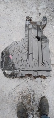 Citroen ds7 захист підвіска 9813584080 фото №1