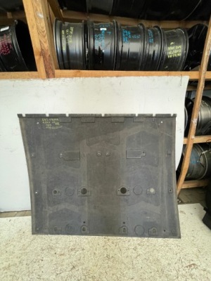 Защита mercedes eqc a7896842100 фото №1