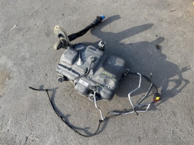 Бак adblue + помпа renault master 3 iii 16-19 rok фото №1