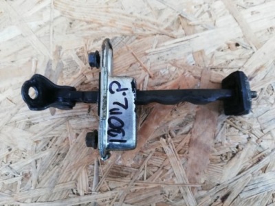 Обмежувач двері лівий перед hyundai i30 ii 12- фото №1