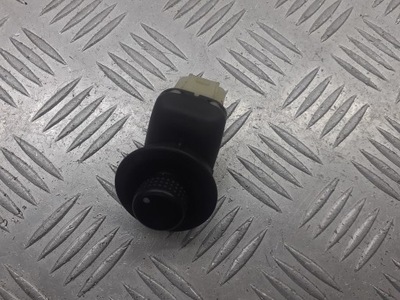 Перемикач складання дзеркал renault scenic ii 1.6 фото №1