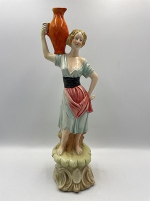 Rzadka porcelanowa figurka Dziewczyna z dzbanem