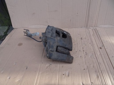 Audi a4 b7 3.0 tdi суппорт тормозной левый перед фото №1