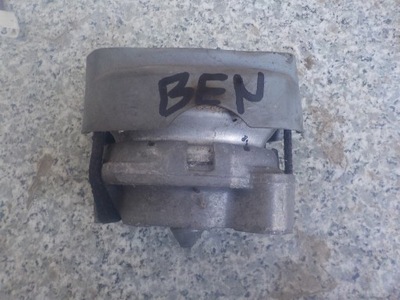 Подушка двигуна bentley continental 6.0 фото №1