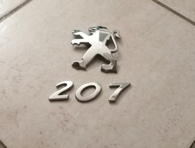 LOGOTIPO EMBLEMA PEUGEOT 207 PARTE TRASERA TAPA DE MALETERO  