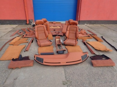 Mercedes sec c126 повний салон сидіння recaro заднє сидіння консоль alcantara фото №1