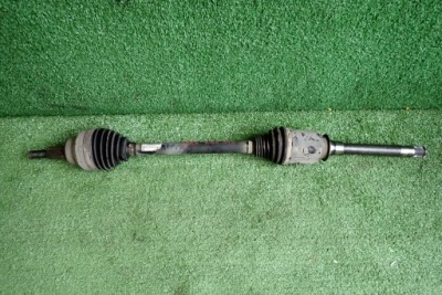 Привідний вал права jeep grand cherokee wk2 3.0 crd p68193660aa фото №1