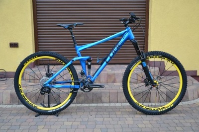 enduro Cube Stereo 140 HPA PRO 27,5 Crossmax Raceface Pike FOX Reverb L