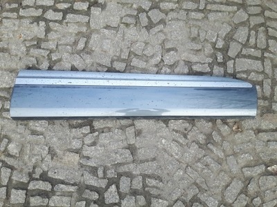 Молдинг двері правий перед audi q7 фото №1