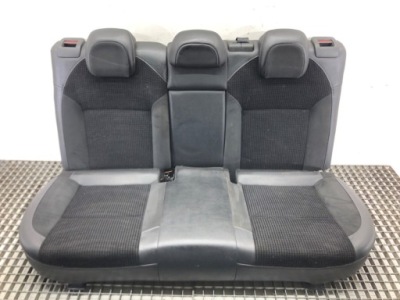 Заднє сидіння drugi ряд citroen c4 ii хетчбек сидіння середня фото №1
