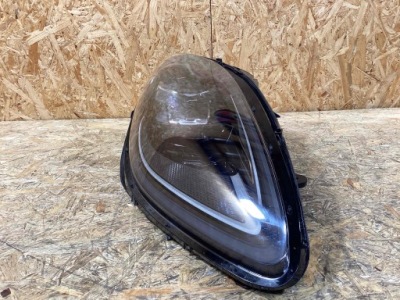 Лампа перед передняя правая porsche macan 95b941016j фото №1