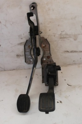 Citroen c4 grand picasso ii 2.0 bluehdi педаль газу гальма європа механічна фото №1