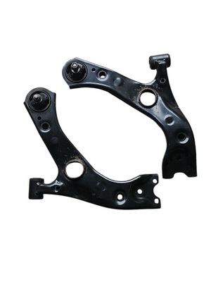 Важіль лівий правий перед lexus ux фото №1