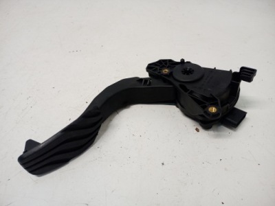 Педаль газу потенціометр renault arkana 180108467r фото №1