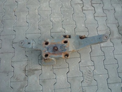 Кронштейн ліва подушок кронштейн підрамник delfin volvo fh fm фото №1