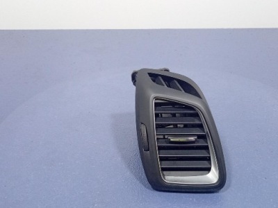 Citroen ds5 решётка обдув правая 9670715277 фото №1