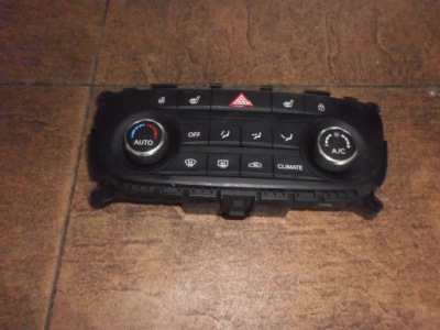 Kia venga панель кондиционера 97250-1p630 фото №1