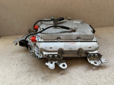 Lexus rx450h+ v інвертор конвертер напруги g9090-48030 фото №1