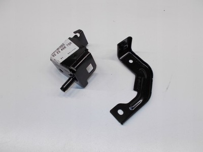 Кронштейн кронштейн крила лівий renault megane 4 iv фото №1