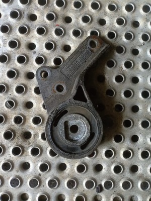 Кронштейн кронштейн подушка радиатора scania r 1762624 фото №1