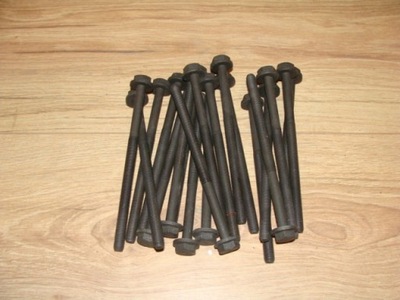 Болт головки land rover defender puma 2.4 td4 lr004369 фото №1