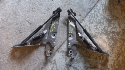 Петля крышки задняя jaguar xf состояние b.dobry фото №1