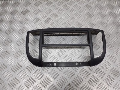 Рамка радио nissan micra k12 68260ax600 фото №1